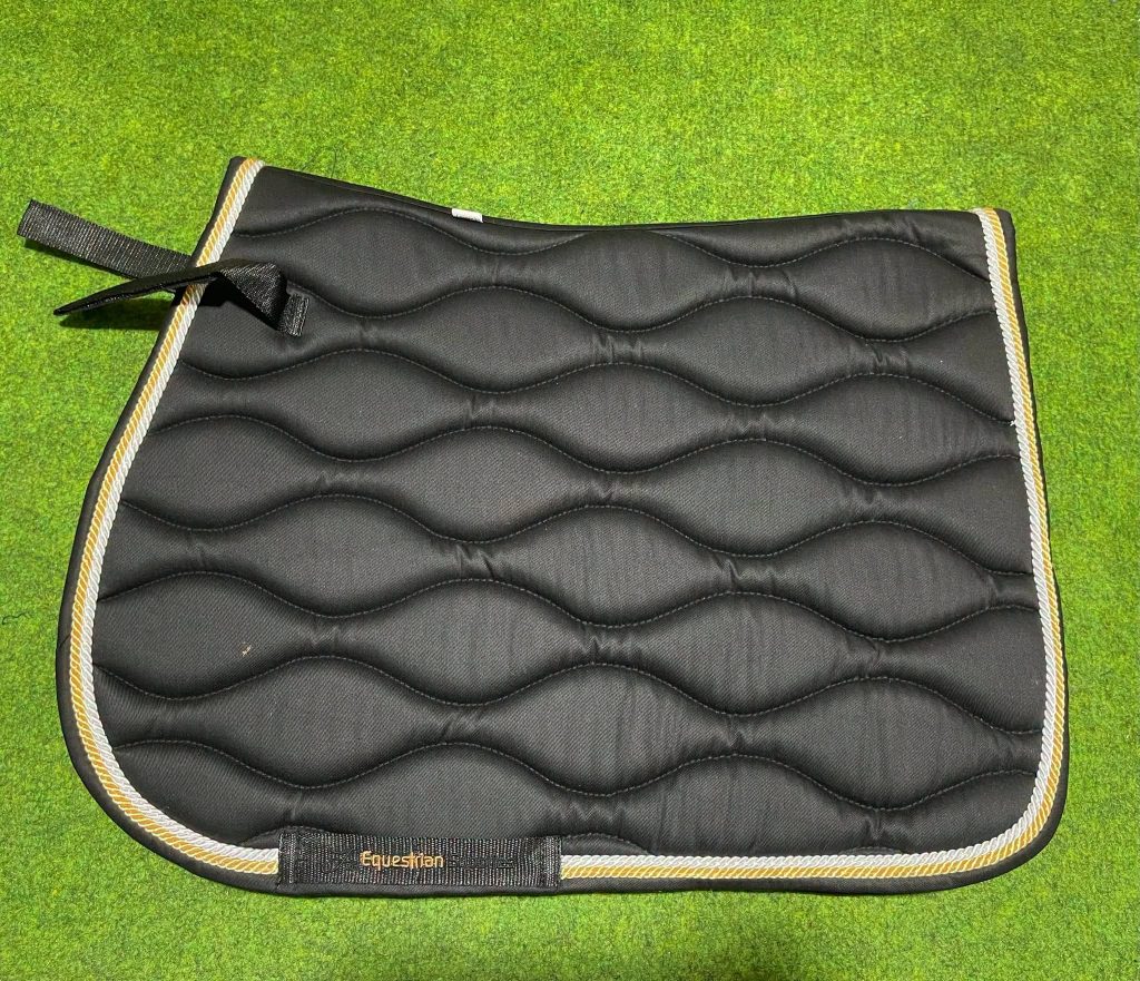 Gp luxury Black Saddle Pad